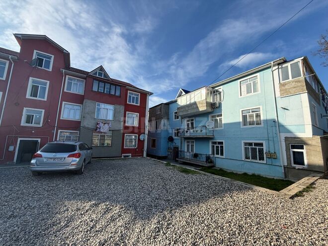 Satılır 2 otaqlı köhnə tikili 71 m², photo 1 from 10