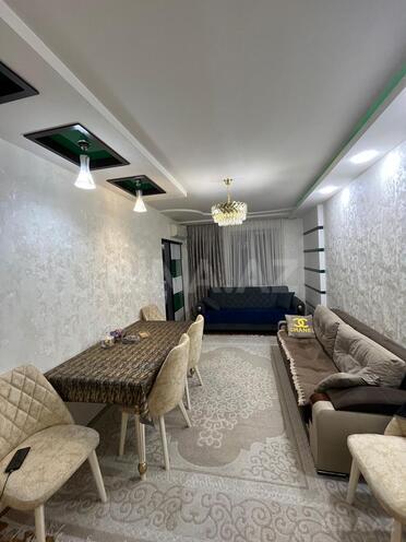 Satılır 3 otaqlı köhnə tikili 70 m², photo 1 from 16