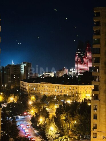 Продаётся 3-комн. новостройка 110 м², м. Ичеришехер, photo 17 from 18