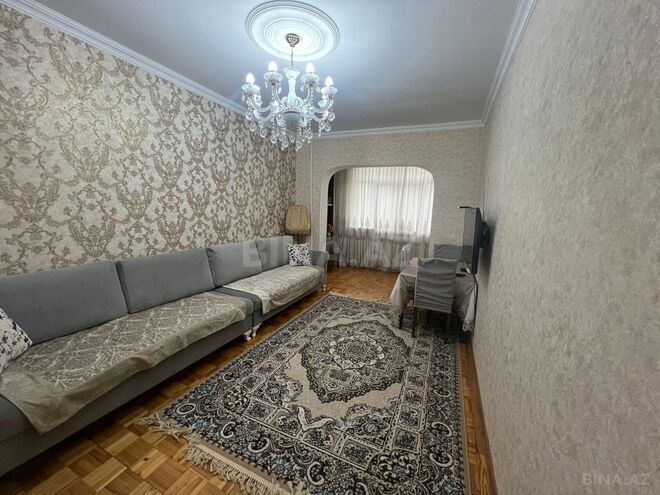 Продаётся 3-комн. вторичка 80 м², Хатаинский р., photo 1 from 21