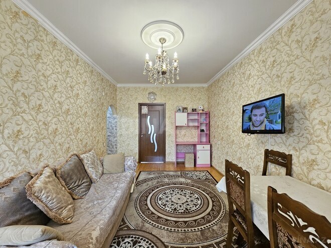 Satılır 2 otaqlı köhnə tikili 50 m², Azadlıq Prospekti m., photo 1 from 17