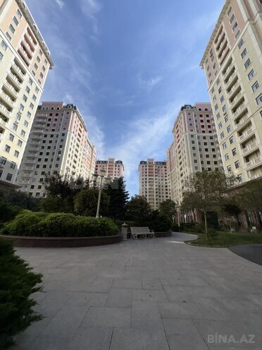 Продаётся 4-комн. новостройка 210 м², м. Элмляр Академиясы, photo 1 from 17
