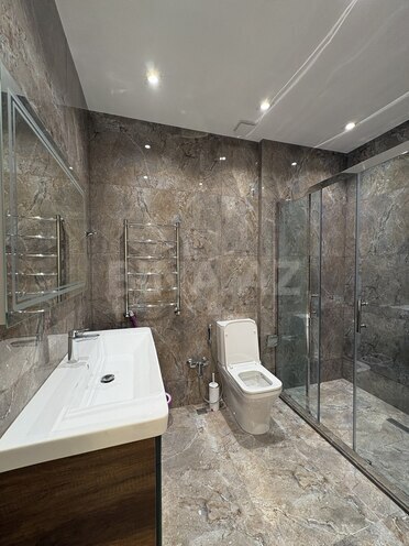 Продаётся 4-комн. новостройка 210 м², м. Элмляр Академиясы, photo 14 from 17