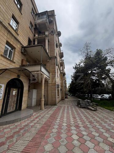 Satılır 2 otaqlı köhnə tikili 80 m², 28 May m., photo 26 from 28