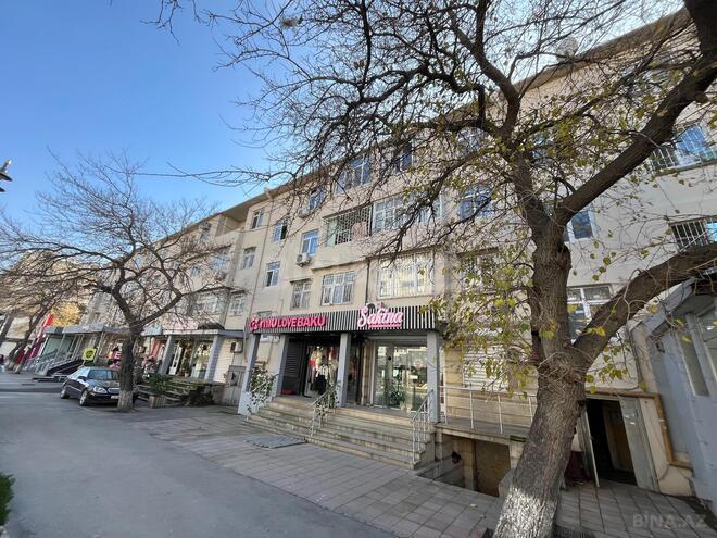 Продаётся 3-комн. вторичка 75 м², м. Гянджлик, photo 1 from 20