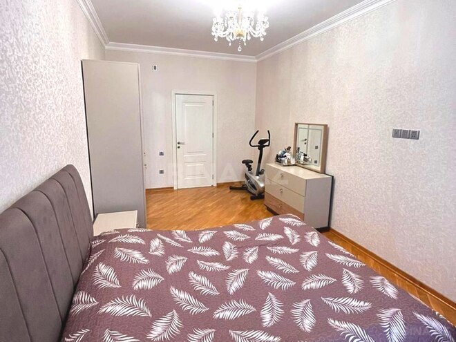 Satılır 3 otaqlı yeni tikili 120 m², Qara Qarayev m., photo 11 from 18