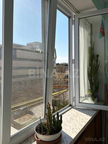 Продаётся 2-комн. вторичка 57 м², пос. Бадамдар, photo 17 from 20