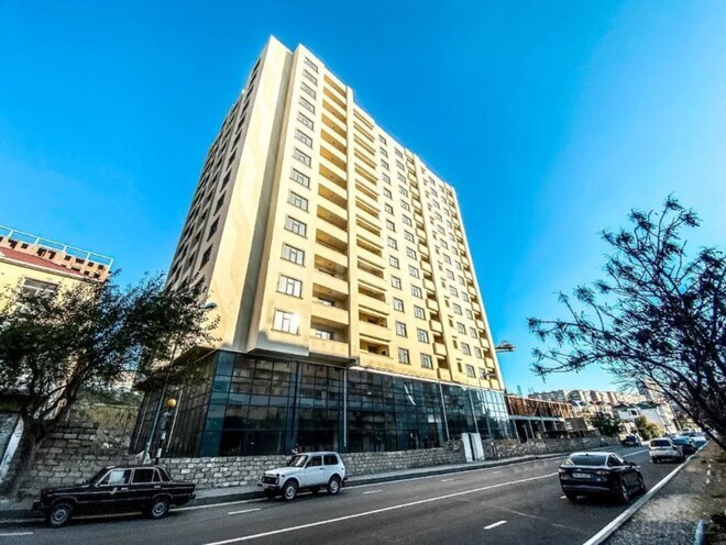 Продаётся 2-комн. новостройка 55 м², м. Ази Асланов, photo 1 from 9