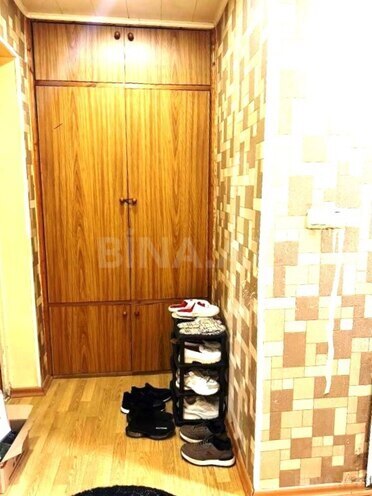 Продаётся 2-комн. вторичка 45 м², м. Кара Караев, photo 19 from 20