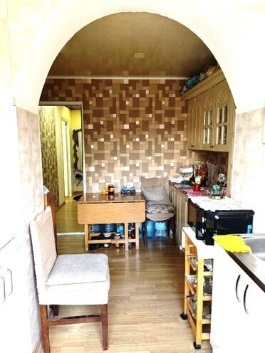 Продаётся 2-комн. вторичка 45 м², м. Кара Караев, photo 15 from 20