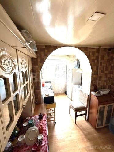 Продаётся 2-комн. вторичка 45 м², м. Кара Караев, photo 14 from 20