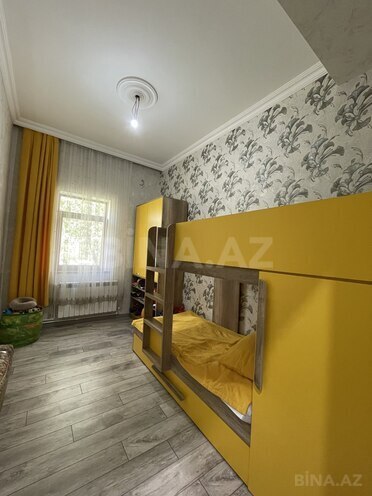 Продаётся 3-комн. вторичка 67 м², м. Низами, photo 6 from 12