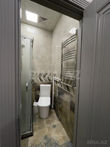 Продаётся 3-комн. вторичка 67 м², м. Низами, photo 10 from 12