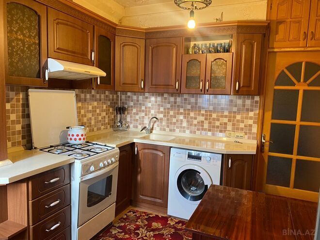 İcarəyə verilir 2 otaqlı köhnə tikili 60 m², İnşaatçılar m., photo 4 from 11