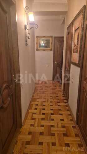 Satılır 3 otaqlı köhnə tikili 114 m², Yasamal q., photo 13 from 17