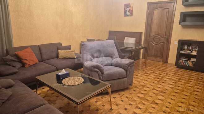 Satılır 3 otaqlı köhnə tikili 114 m², Yasamal q., photo 5 from 17