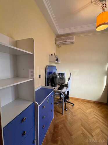 Satılır 2 otaqlı köhnə tikili 60 m², Bayıl q., photo 10 from 12