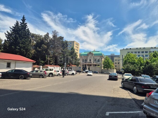 Продаётся  объект 170 м², м. Иншаатчылар, photo 1 from 14