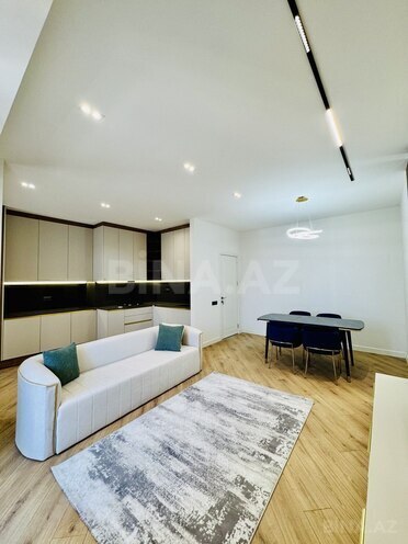 Сдаётся 2-комн. новостройка 90 м², м. Низами, photo 3 from 13