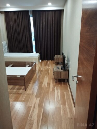 Сдаётся 3-комн. новостройка 120 м², м. 28 мая, photo 11 from 17
