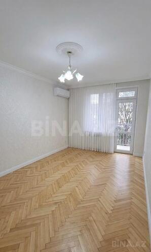 Satılır 1 otaqlı köhnə tikili 36 m², İnşaatçılar m., photo 3 from 6
