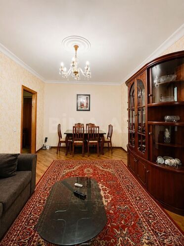 Satılır 2 otaqlı köhnə tikili 45 m², Elmlər Akademiyası m., photo 3 from 10
