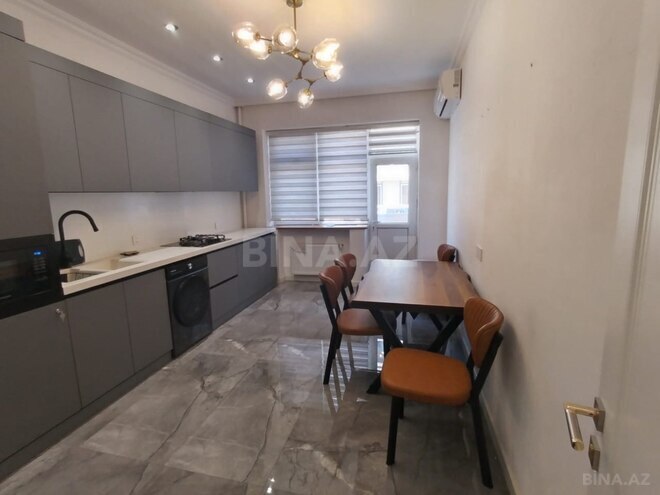 İcarəyə verilir 2 otaqlı yeni tikili 100 m², İnşaatçılar m., photo 14 from 28