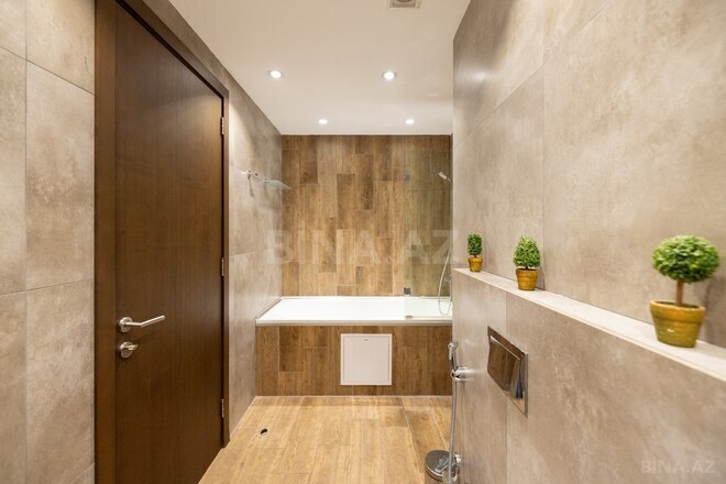 Сдаётся 3-комн. новостройка 181.2 м², м. 28 мая, photo 6 from 9