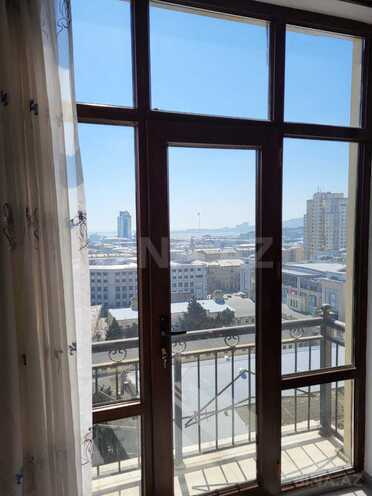 İcarəyə verilir 2 otaqlı yeni tikili 85 m², 28 May m., photo 25 from 30
