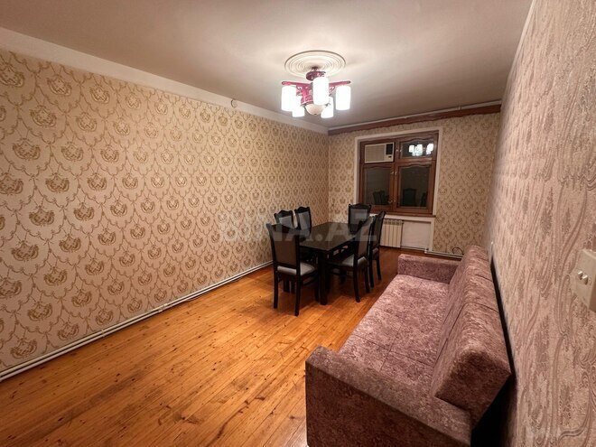 Сдаётся 3-комн. вторичка 75 м², м. Ази Асланов, photo 3 from 19