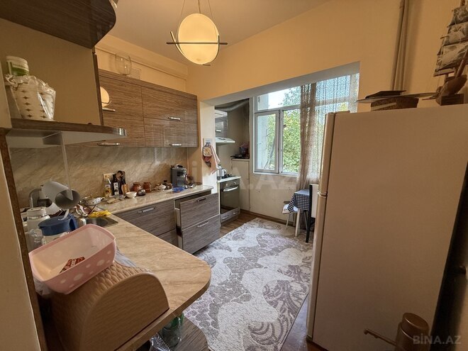 Satılır 3 otaqlı köhnə tikili 85 m², Xalqlar Dostluğu m., photo 5 from 11