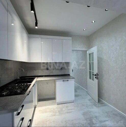 Satılır 3 otaqlı köhnə tikili 90 m², Azadlıq Prospekti m., photo 7 from 10