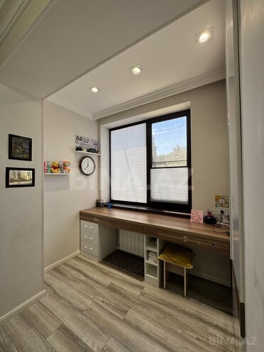Продаётся 3-комн. вторичка 70 м², м. Элмляр Академиясы, photo 9 from 18