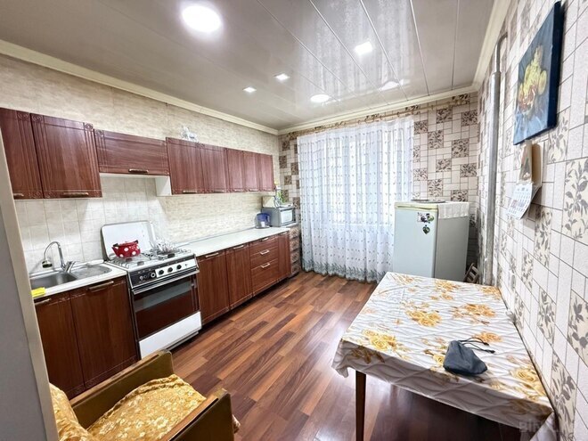 Satılır 2 otaqlı köhnə tikili 67 m², Həzi Aslanov m., photo 10 from 16