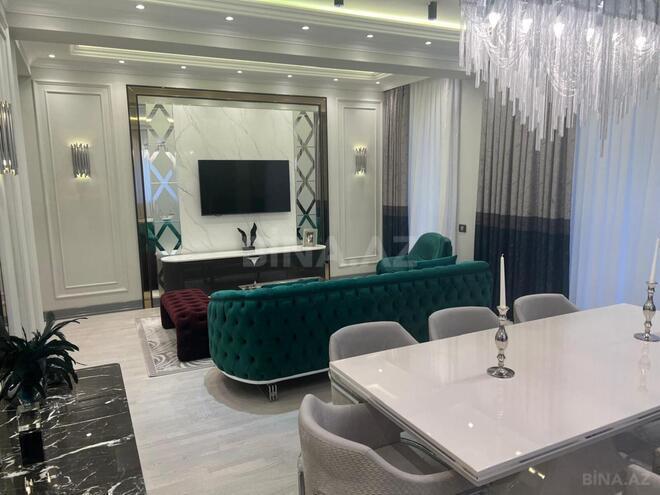 Satılır 3 otaqlı yeni tikili 190 m², Ağ şəhər q., photo 1 from 24