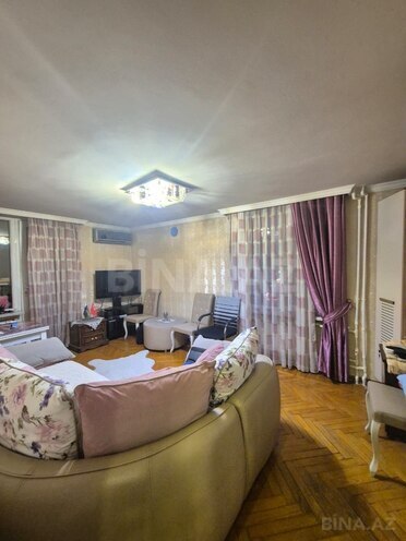 Satılır 1 otaqlı köhnə tikili 30 m², Elmlər Akademiyası m., photo 3 from 8