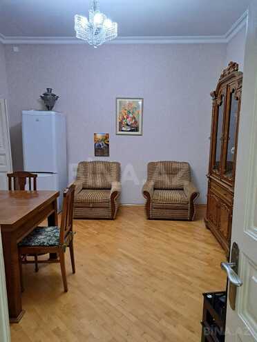 İcarəyə verilir 2 otaqlı köhnə tikili 60 m², Səbail r., photo 10 from 32