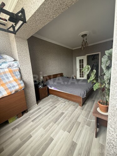 Продаётся 2-комн. вторичка 65 м², Хатаинский р., photo 5 from 14