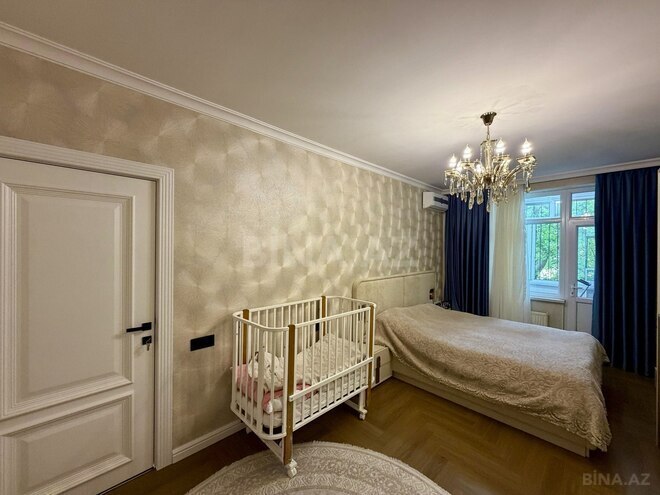 Satılır 4 otaqlı köhnə tikili 110 m², Neftçilər m., photo 4 from 16