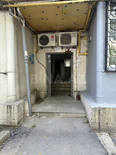 Satılır 3 otaqlı köhnə tikili 75 m², 8-ci mikrorayon q., photo 25 from 26