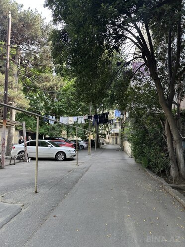 Satılır 3 otaqlı köhnə tikili 75 m², 8-ci mikrorayon q., photo 22 from 26