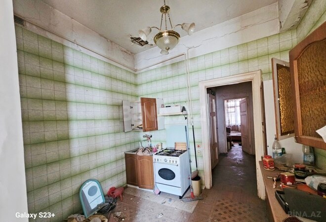 Продаётся 3-комн. вторичка 98 м², м. Элмляр Академиясы, photo 5 from 8