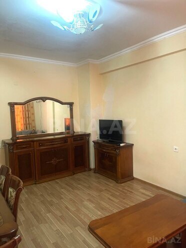 İcarəyə verilir 2 otaqlı köhnə tikili 60 m², Qara Qarayev m., photo 4 from 13