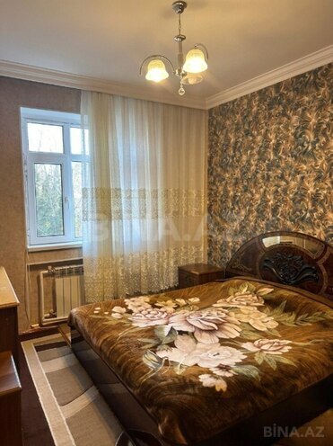 Продаётся 2-комн. вторичка 65 м², Хатаинский р., photo 4 from 10