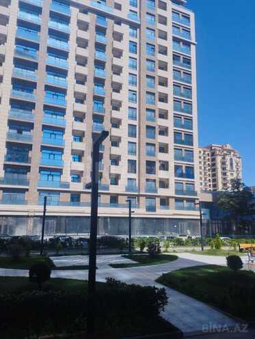 Продаётся 5-комн. новостройка 267 м², м. Низами, photo 1 from 14