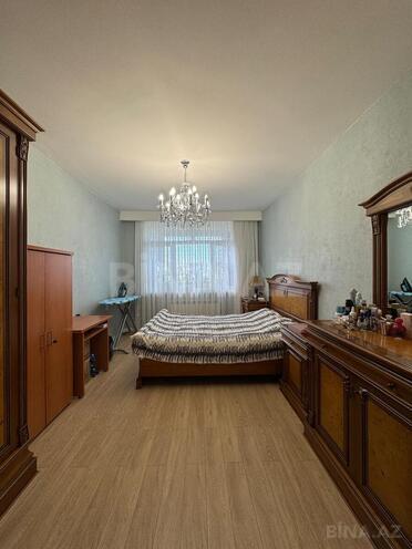 Satılır 3 otaqlı köhnə tikili 78 m², Bakıxanov q., photo 8 from 16