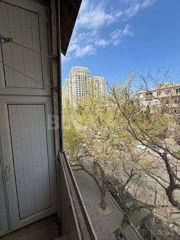 Satılır 3 otaqlı köhnə tikili 70 m², Elmlər Akademiyası m., photo 11 from 12