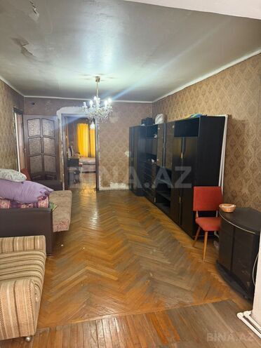 Satılır 3 otaqlı köhnə tikili 70 m², Elmlər Akademiyası m., photo 1 from 12