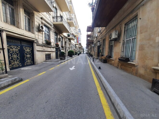 Satılır 3 otaqlı köhnə tikili 83 m², Nizami m., photo 3 from 17
