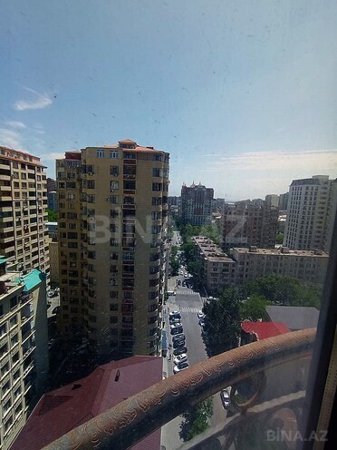 Сдаётся 3-комн. новостройка 150 м², Насиминский  р., photo 18 from 21